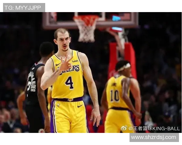 湖人成功签下自由球员卡鲁索,球队深度阵容再添一员得力助手 湖人成功签下自由球员卡鲁索,球队深度阵容再添一员得力助手