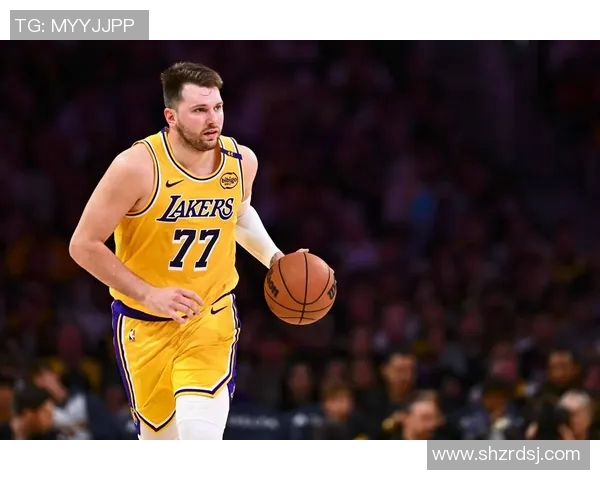 季后赛氛围浓厚，各队备战情况曝光